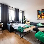 Apartmán Church View Modern In The Heart Of *